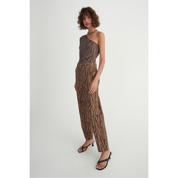 Hansen & Gretel / Revolve Misha One Shoulder Bodysuit in Zebra Print NWT - Picture 6 of 12